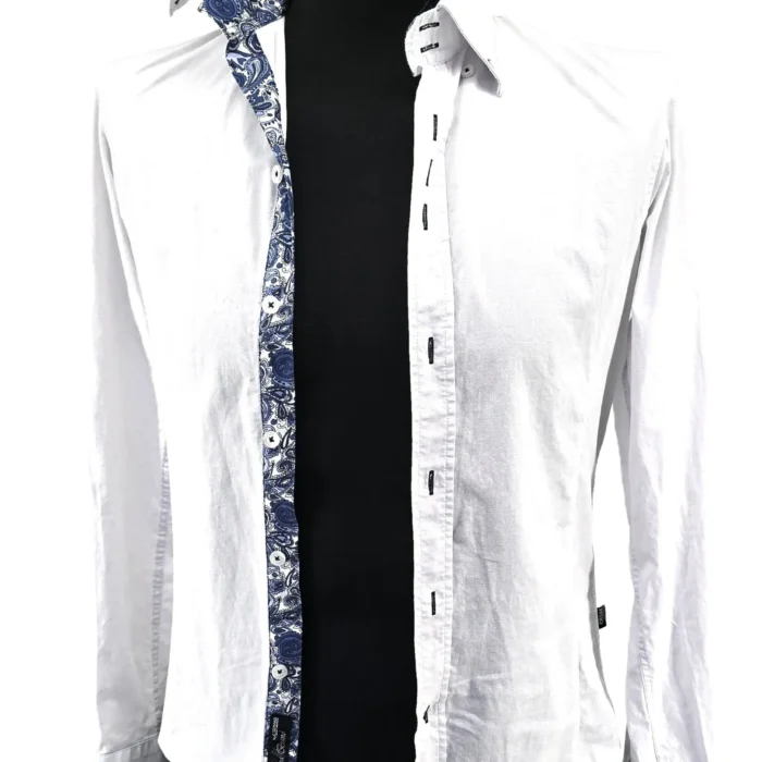 Front view of vintage men’s shirt by Carisma – white button-up with blue paisley inner trim.