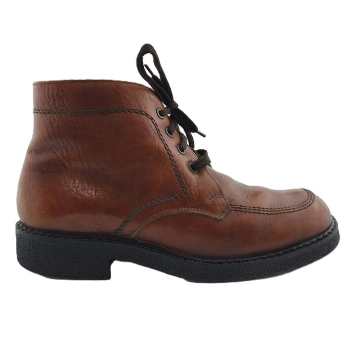 Side view of brown leather vintage lace-up boots for men