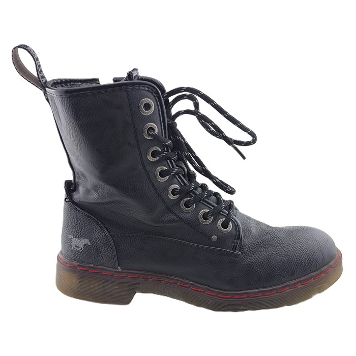 Black vintage Mustang lace-up combat boot – side view
