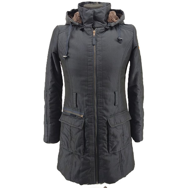 ALT 1: front view of black Tom Tailor vintage women’s parka with hood