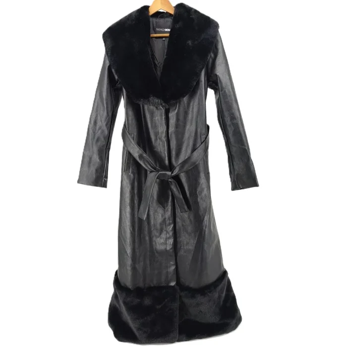 Vintage Fashion Nova coat black Retro-2010s-style faux fur trim