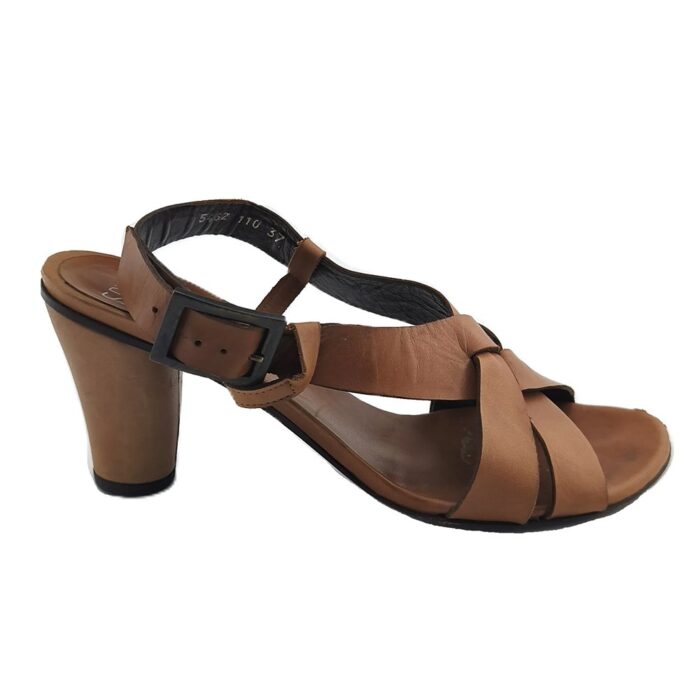 C. Doux Vintage Ladies Shoes brown Retro-classic-style side view wide straps