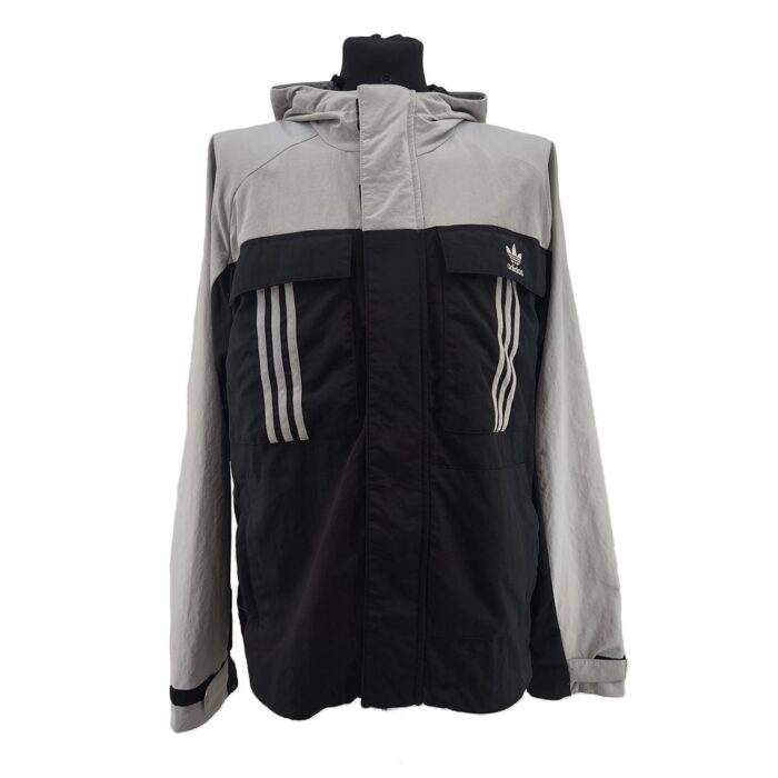 Adidas Vintage Men’s Lightweight Jackets black Retro-2000s-style front view